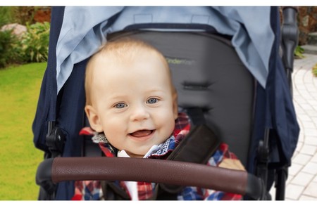 En Amazon tenemos esta silla de paseo 3 en 1 Kinderkraft hoy por 195,40 euros