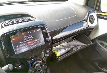 Toyota AYGO x-play