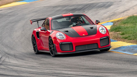Porsche 911 GT2 RS récord Road Atlanta vídeo