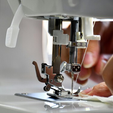 Lidl lanza una máquina de coser con fuerza de perforación y tensión automática de hilo, ideal para trabajos de costura por menos de 105 euros 