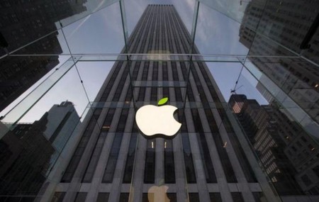 Fabricantes de cerebros, Apple: de cero a diez millones en 11 años con estilo propio