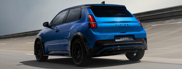 El Renault 5 eléctrico más deportivo y potente ya tiene precio, y va a ser el peor rival del MINI Cooper E