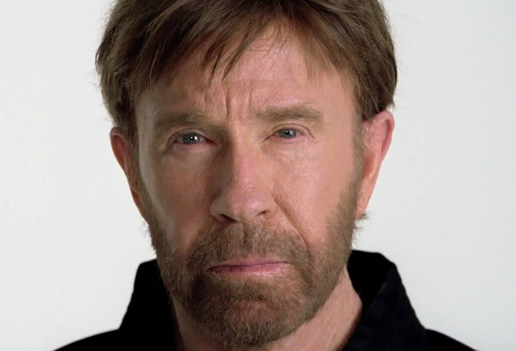 "Me llamo Chuck Norris y estoy en contra de esta película". Al actor le gustó tan poco esta cinta de fantasía que rompió su regla de no criticar trabajos ajenos