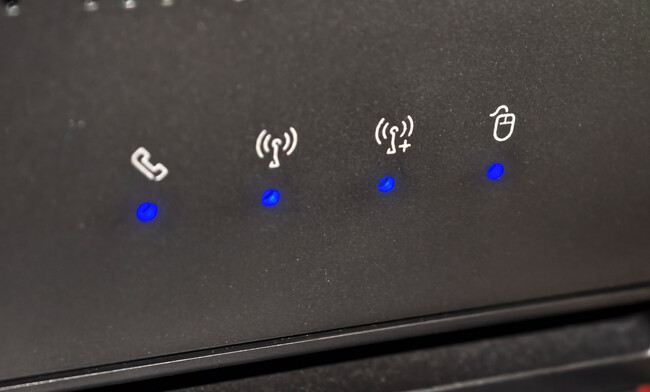 Qué significa cada luz LED del router Smart WiFi 7 de Movistar y cómo ...