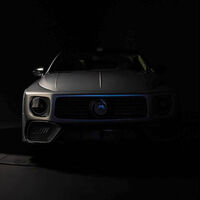 ¿Y esto? Will.i.am la vuelve a liar y diseña un curioso coupé Mercedes-AMG con frontal de Clase G