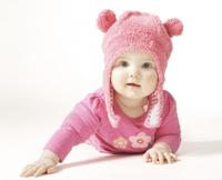 Los bebés que nacen en invierno empiezan a arrastrarse y gatear antes, ¿por qué?