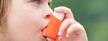 La Asociación Española de Pediatría recomienda cómo actuar en caso de urgencia en los colegios