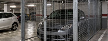 El propietario de una plaza de garaje cierra su espacio con una jaula metálica sin permiso: el artículo 7.1 de la Ley de Propiedad Horizontal marca el límite 