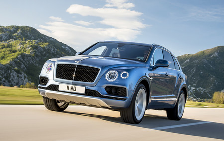 El Bentley Bentayga diésel se deja de vender en Europa: la oferta se reduce a V8 y W12 de gasolina, e híbrido