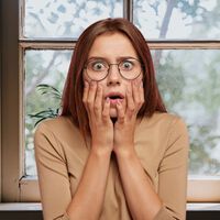 Las 10 decisiones vitales de las que más se arrepiente la gente y que podrías lamentar en 10 años, según expertos en desarrollo personal