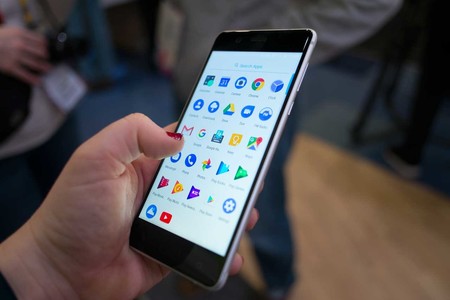 La nueva Nokia no tendrá fácil volver al catálogo de los operadores, pero ya está en Orange