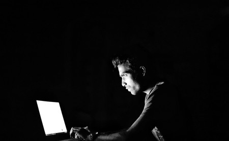 La Policía Nacional alerta de una estafa masiva de sextorsión: piden hasta 1.700 euros para evitar la difusión de datos íntimos
