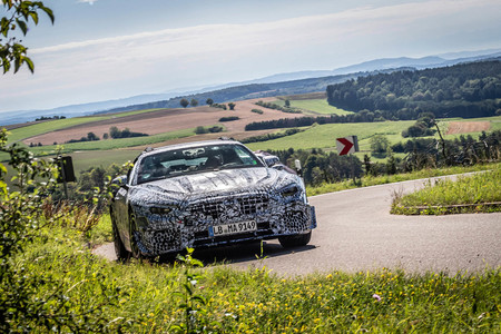 Un nuevo Mercedes-Benz SL más deportivo está en camino, y esta vez usará el chasis y motor de los AMG GT