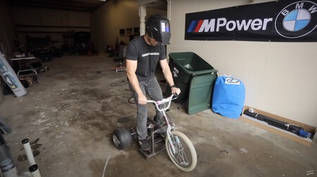 Youtuber Record De Velocidad Bote De Basura 2
