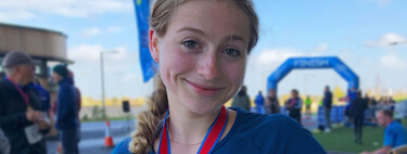 A sus 25 años acaba de ganar 14 millones de dólares de la forma más inesperada posible: ha reinventado la rueda de las relaciones sociales entre jóvenes