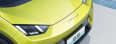 China abarata sus coches eléctricos con “El Ojo de Dios”: la tecnología que en Europa es un lujo allí será de serie incluso en coches de 9.000 euros usando su propia IA y DeepSeek