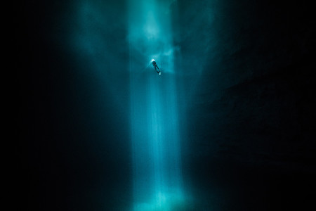 Underwater Art Guillaume Nery Discovering The Hidden Face Of