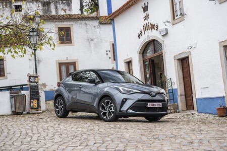 Crossover Toyota C-HR Electric Hybrid