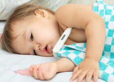 Mi Hijo Tiene Fiebre Es Recomendable Alternar Paracetamol E Ibuprofeno Para Bajar La Temperatura