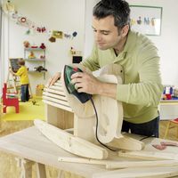 Ofertas en bricolaje y herramientas en Amazon: lijadoras Bosch, bolsas Stanley o sierras Black & Decker