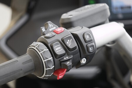 Luces Antiniebla En Moto 005