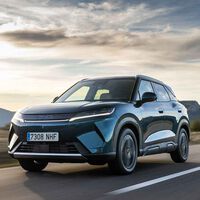 Probamos el BYD Atto 2 híbrido enchufable: el PHEV más barato de España me ha convencido por lo cómodo que es y por todo lo que equipa de serie