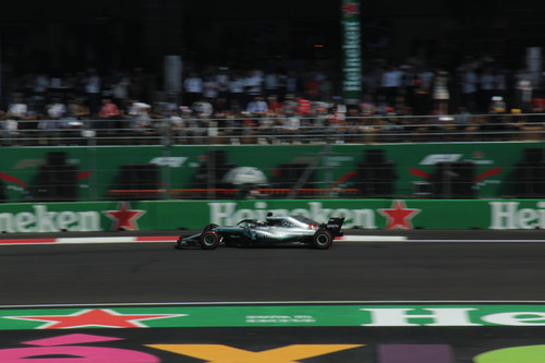 GP de México 2018: Hamilton se corona, Verstappen domina y Sergio Pérez abandona la carrera