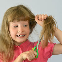 ¿Por qué los niños se cortan el pelo?