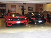 Barbacoa de Ferrari 360 Challenge Stradale y Porsche 911 GT3 RS al estilo californiano