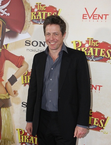 Hugh Grant, un papá orgulloso que lo predica a los cuatro vientos (séase, vía Twitter)