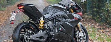 Eran la marca de motos eléctricas más prometedora y hasta llegaron a MotoGP, pero el Tesla de las motos quebró y ahora se subasta
