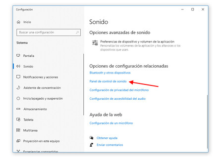 Windows 10 • Barra de sonido aparece con un recuadro con el nombre