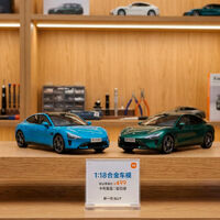 Xiaomi lo ha vuelto a hacer: su nuevo coche eléctrico también llega en miniatura, y sigue siendo tan increíble como los primeros modelos 