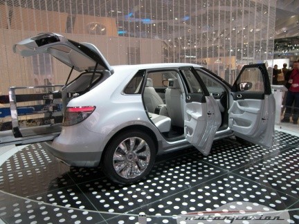 Un paseo por el Salón de Ginebra con Ed Welburn