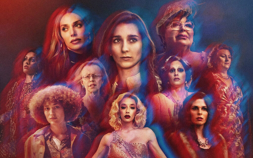 'Vestidas de azul' es una oportunidad perdida. La sucesora de 'Veneno' no sabe dónde poner el foco en el retrato de este grupo de transexuales de los 80