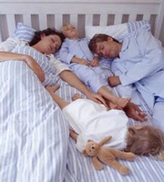 Dormir con los hijos hasta los 5 años
