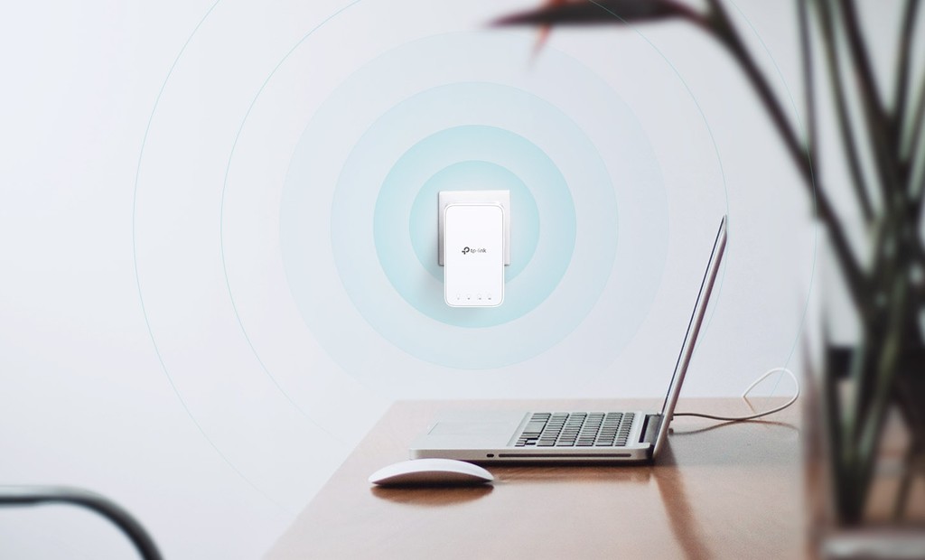 TP-Link amplía su gama de equipos Mesh con el extensor WiFi RE300 