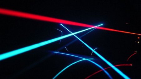 Europa invierte en 13 proyectos de investigación fotónica para popularizar los accesos de 1 Gbps