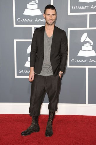Los looks masculinos de la 53 edición de los Grammy