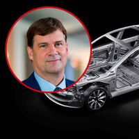 "Me sentí muy humillado". El CEO de Ford ha destripado los coches eléctricos de Tesla y ha conducido meses un Xiaomi SU7 para llegar a la misma conclusión