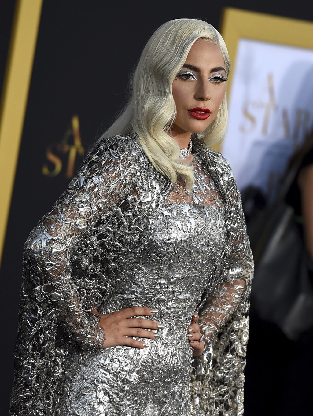 El look más galáctico de Lady Gaga: ella es de otro planeta