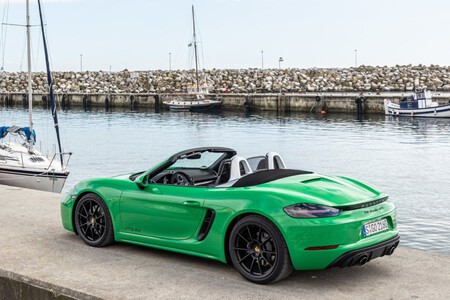 Porsche 718 2