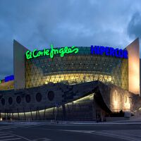 Levi's, Bimba y Lola, Scalpers y más a mitad de precio: las rebajas de El Corte Inglés arrancan con chollos en las mejores marcas 