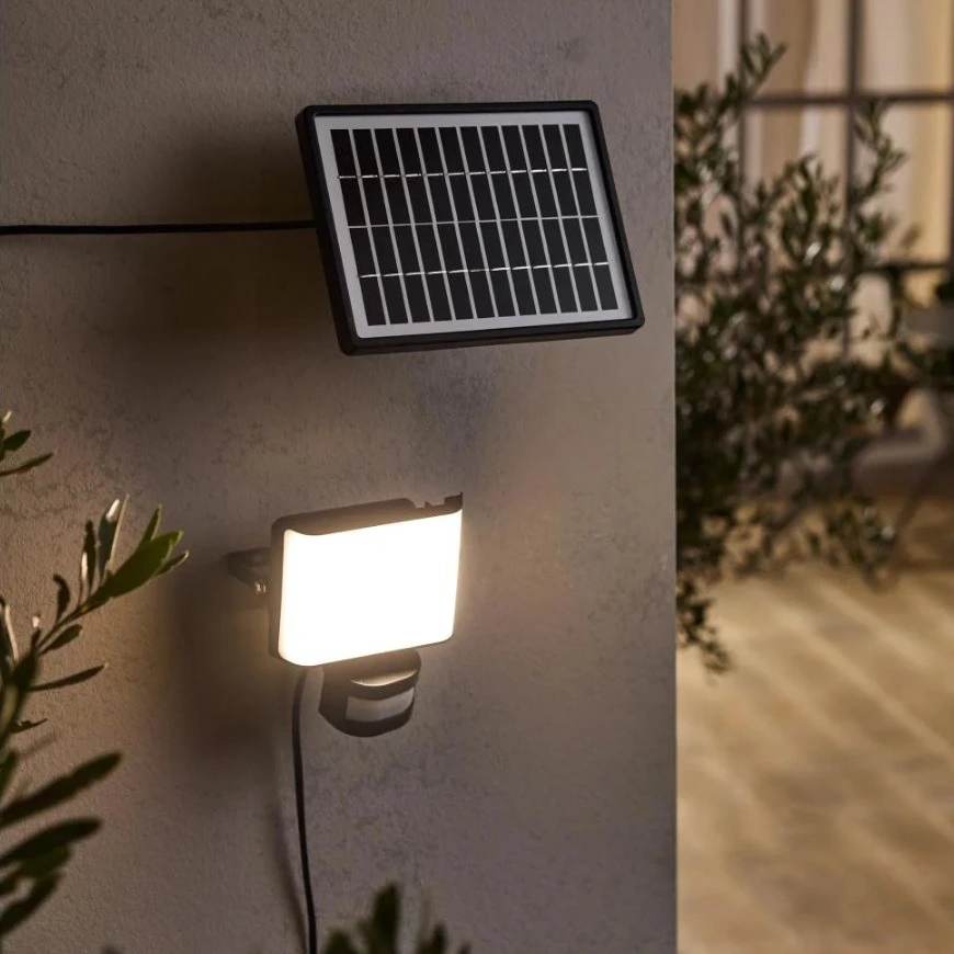 Foco solar LED con sensor de movimiento Livarno. Blanco o negro