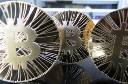 ¿Bitcoin en Amazon? No en el corto plazo
