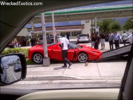 Accidente Enzo Ferrari 2