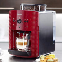 Carrefour está liquidando esta cafetera superautomática con molinillo integrado de Krups para tener café de barista en casa