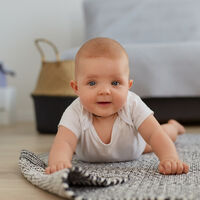 Cómo lograr que tu bebé sea más autónomo mediante el método Pikler 