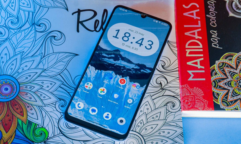 Por menos de 140 euros, este móvil es un chollo en Amazon y viene con cámara de 50MP y 256GB de almacenamiento 