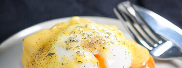 Cómo hacer huevos escalfados o huevo poché: la receta más sencilla que nunca falla